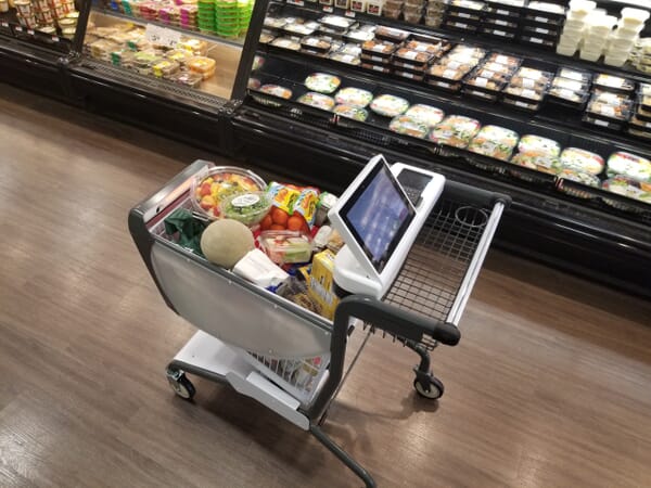 Scaling QR Codes with Embedded Date Codes in Retail 17 Smart Trolley